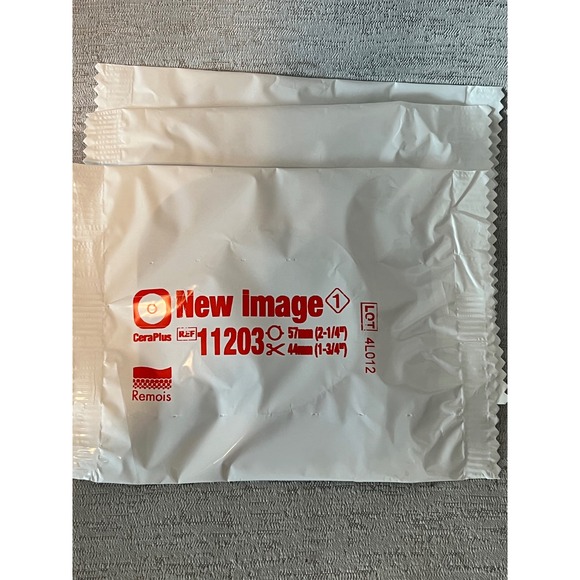 Hollister Other - Hollister New Image CeraPlus Skin Barrier 11203 57mm 2-1/4 Flange Cut-to-Fit 3pk